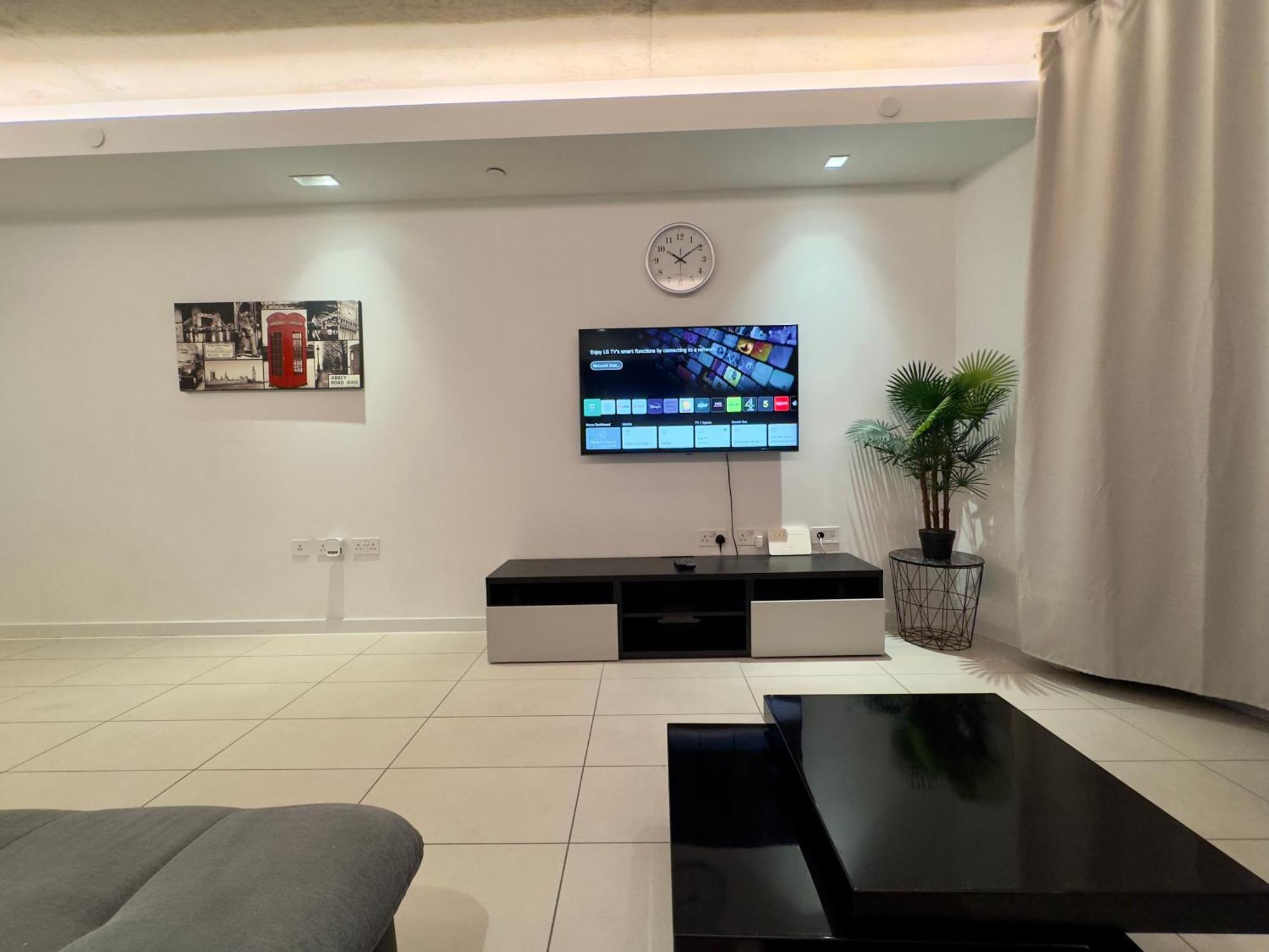 London Excel Cosy Apartment With Balcony & River View Close To O2 Arena, Cable Car, City Hall Exterior photo